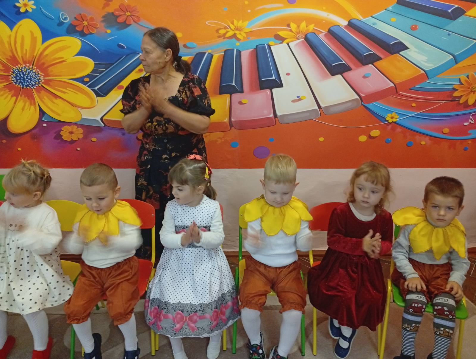 Фото без опису