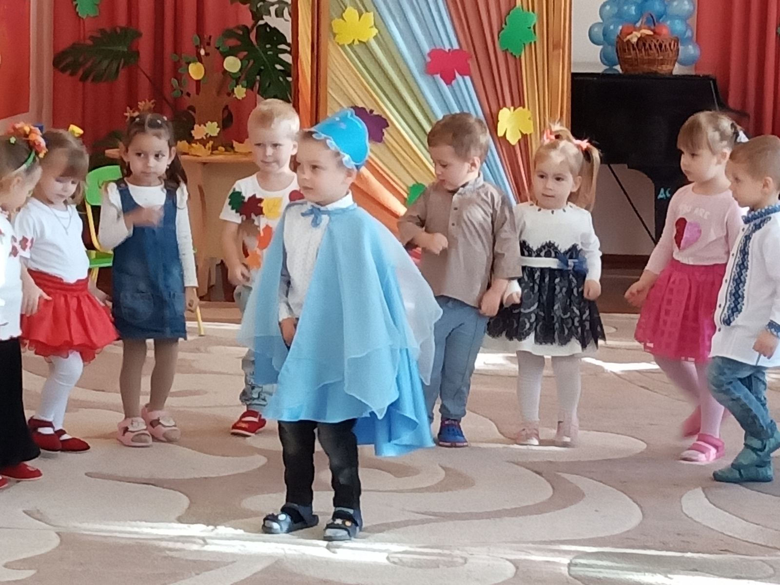 Фото без опису