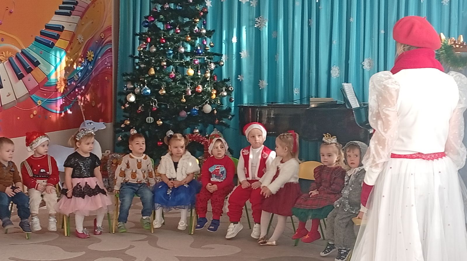 Фото без опису