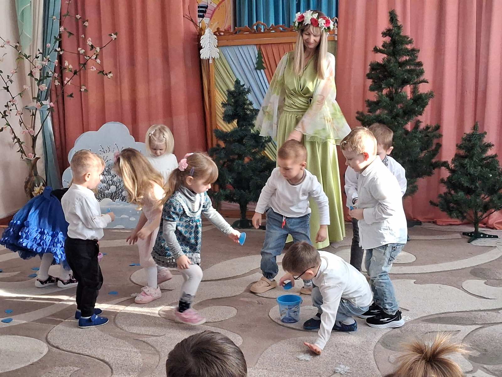 Фото без опису