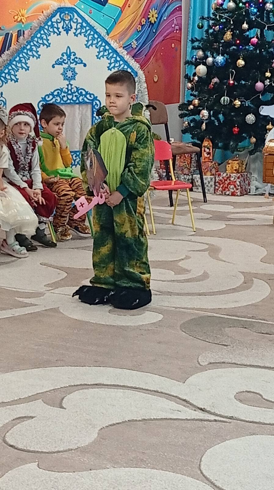 Фото без опису