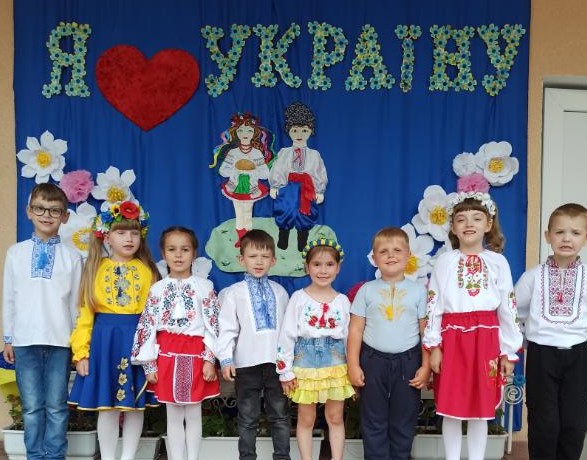 Фото без опису