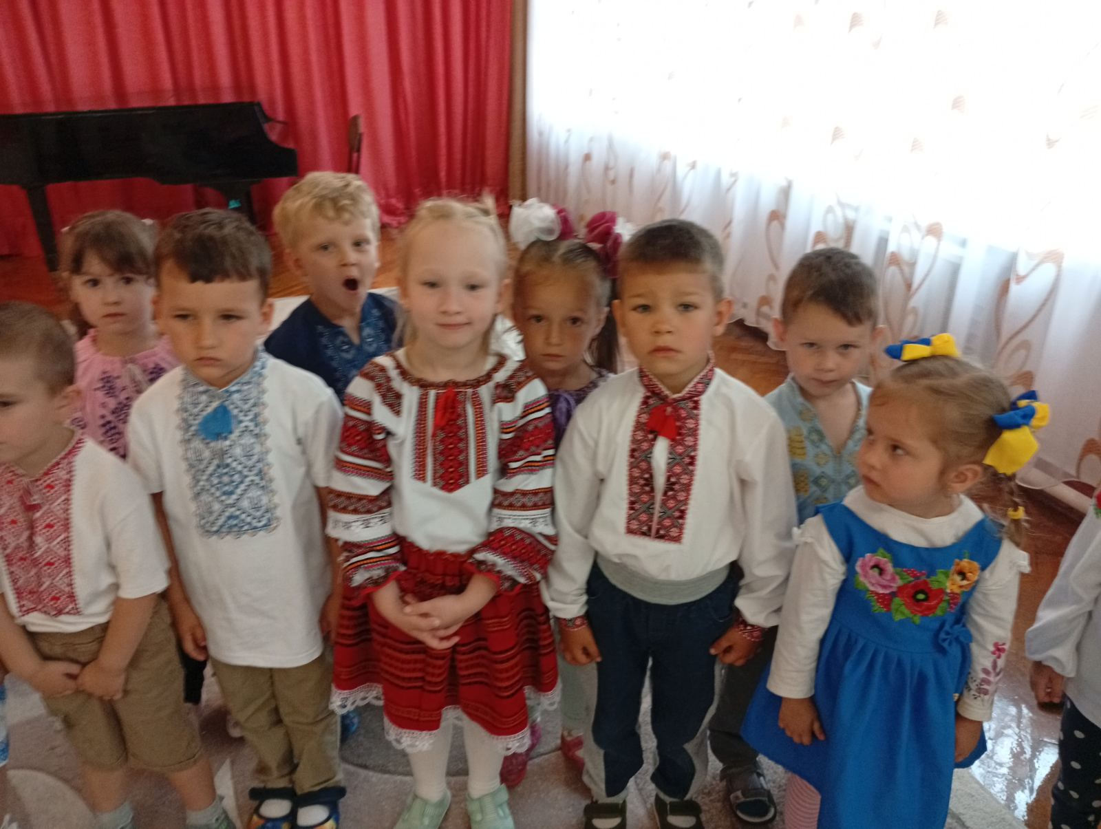 Фото без опису