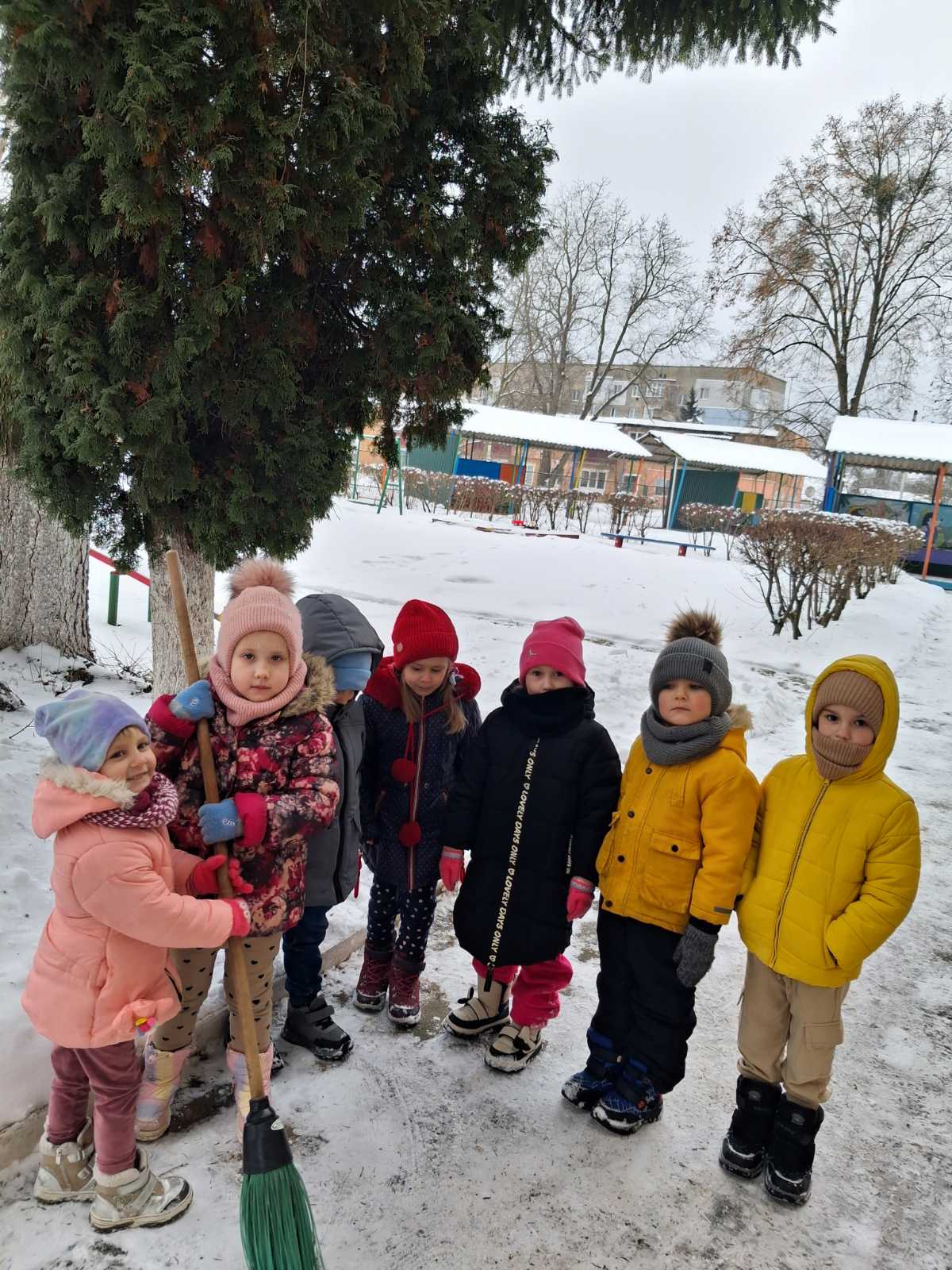 Фото без опису