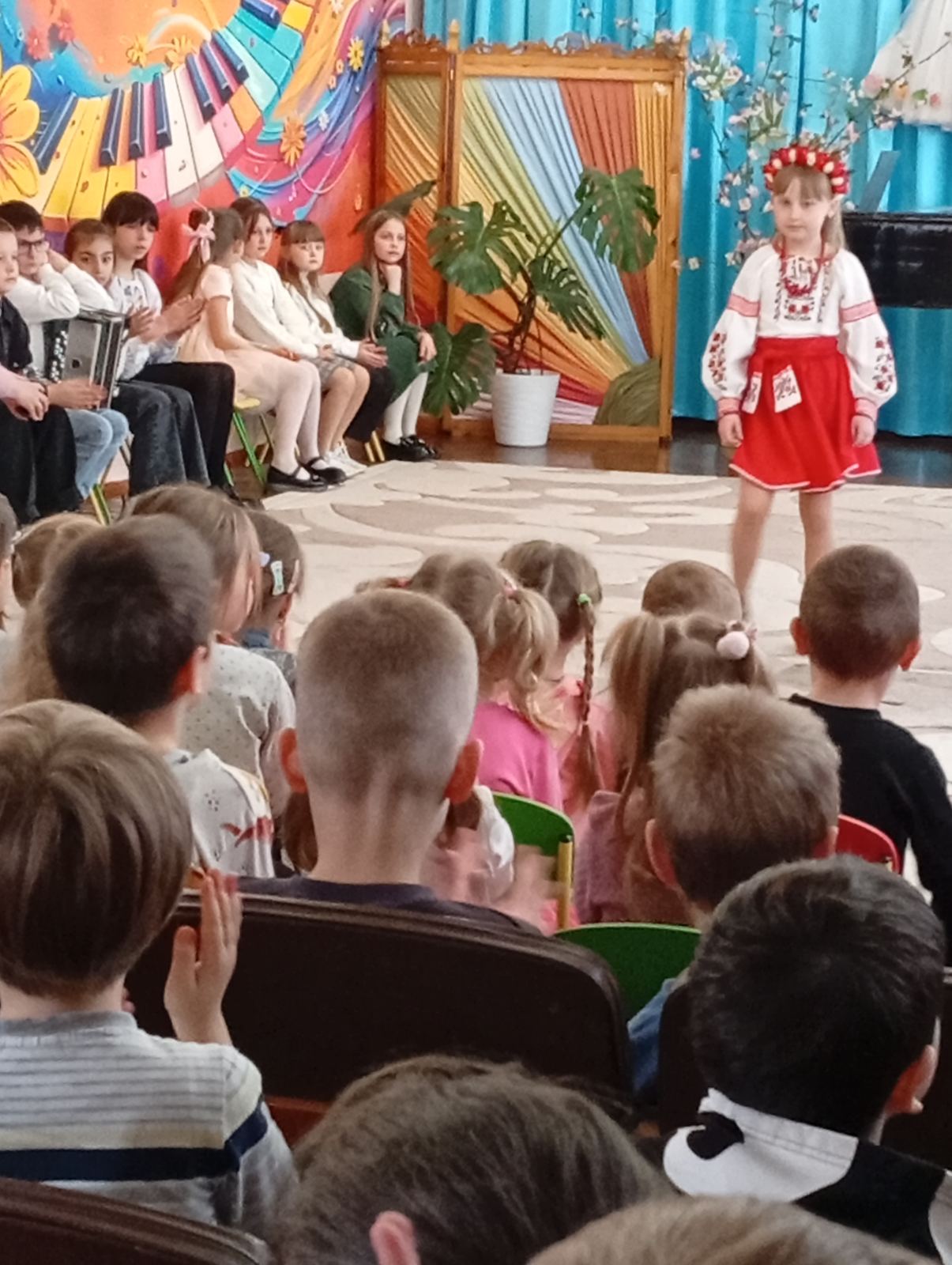 Фото без опису