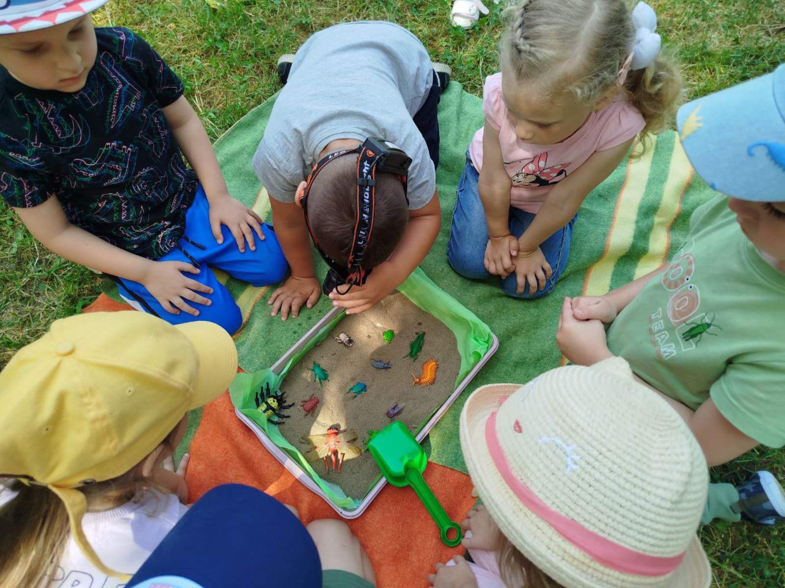 Фото без опису