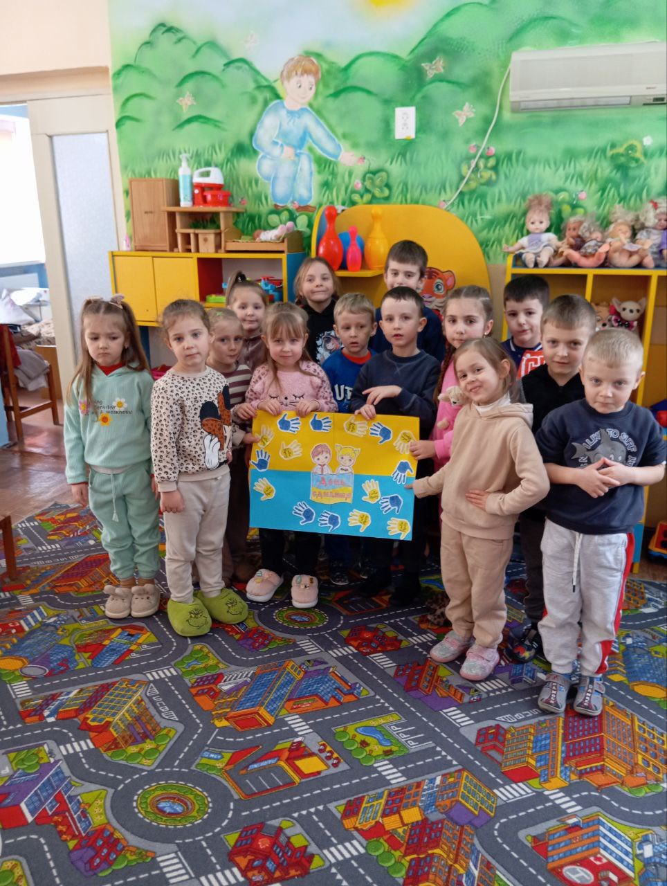 Фото без опису