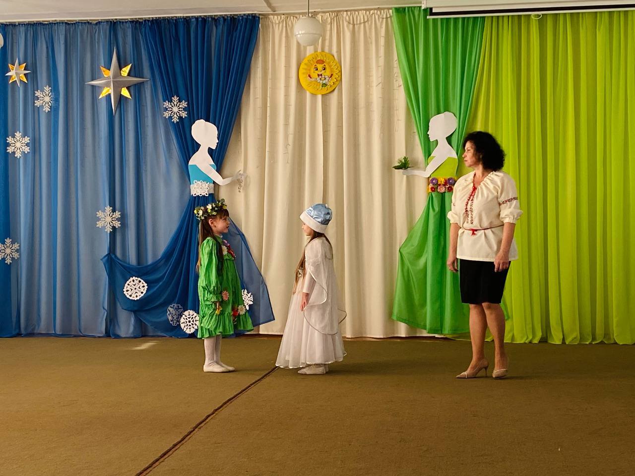 Фото без опису