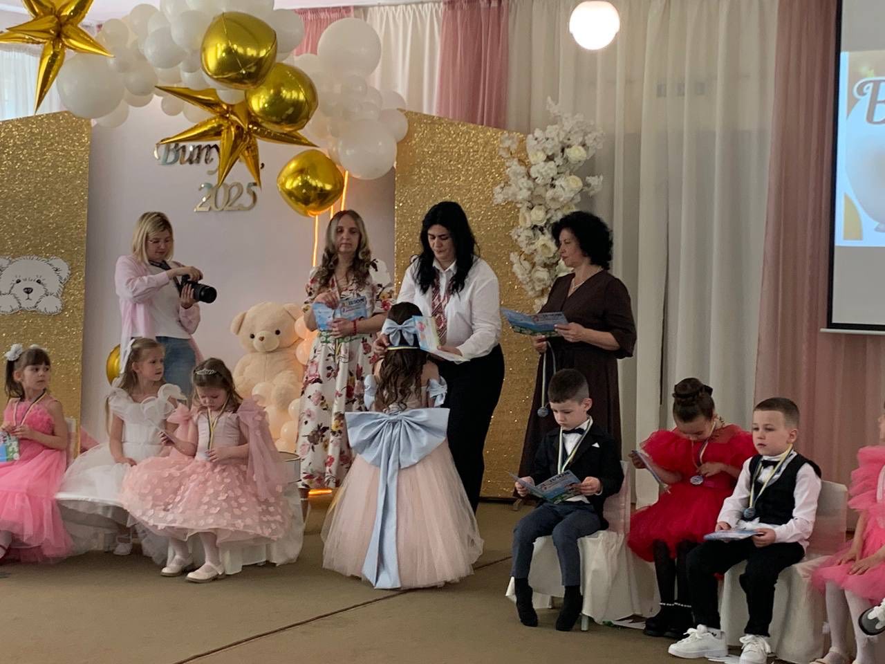 Фото без опису