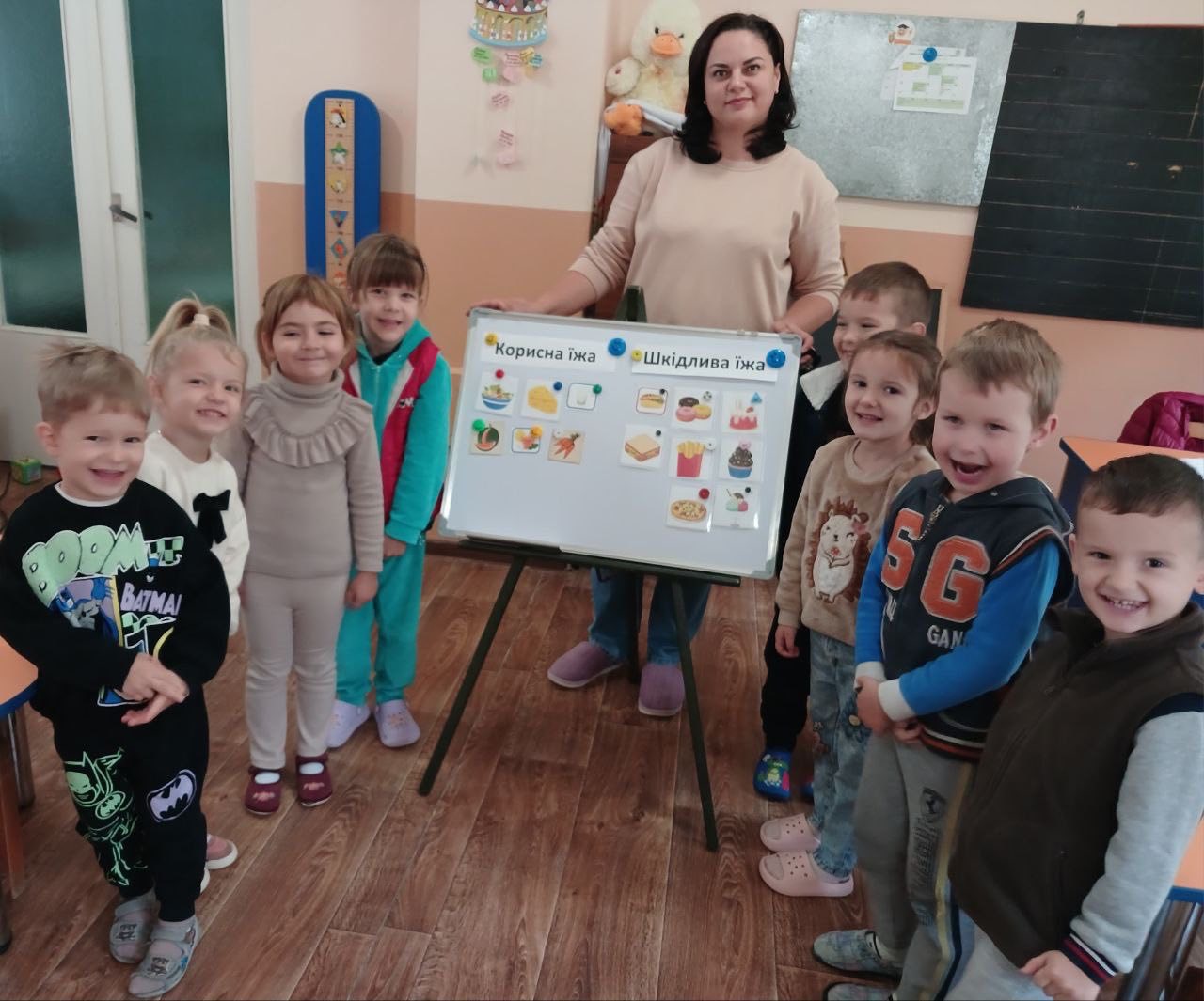 Фото без опису