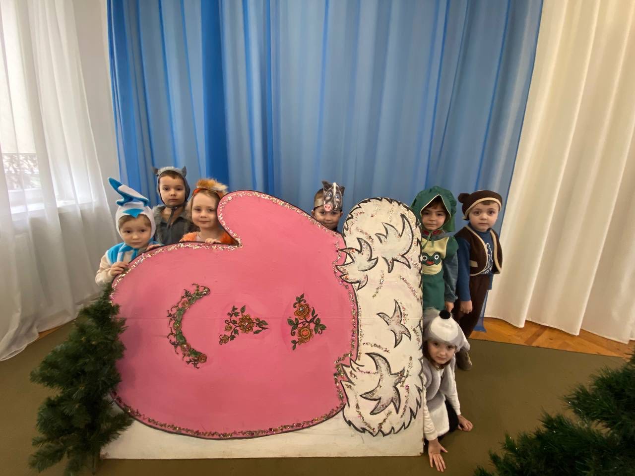 Фото без опису