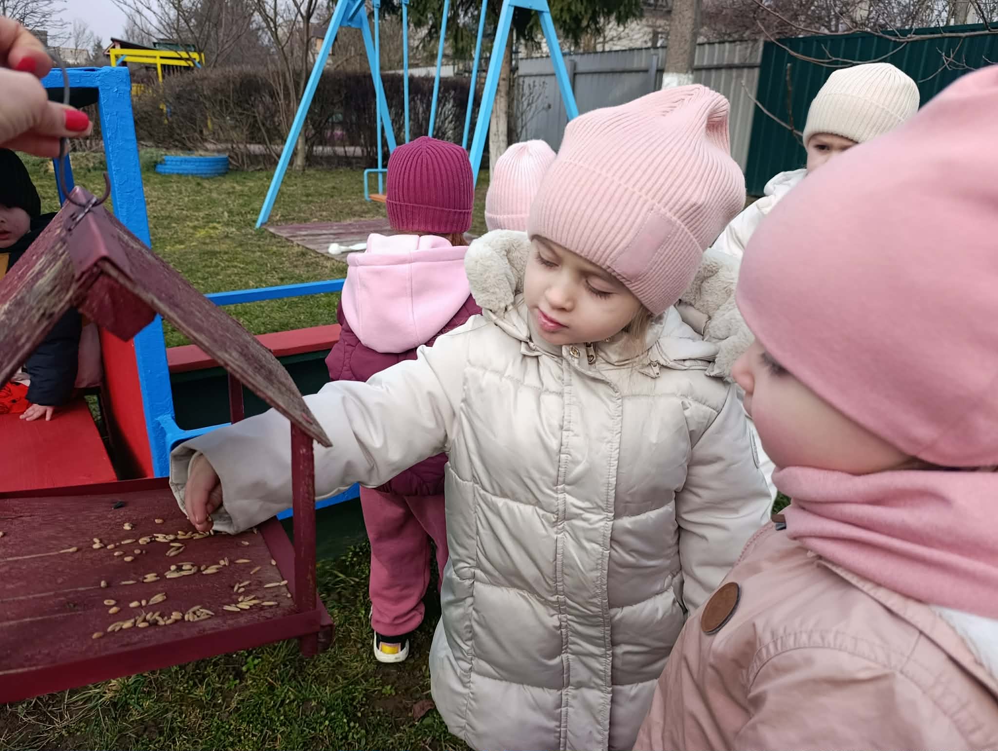 Фото без опису