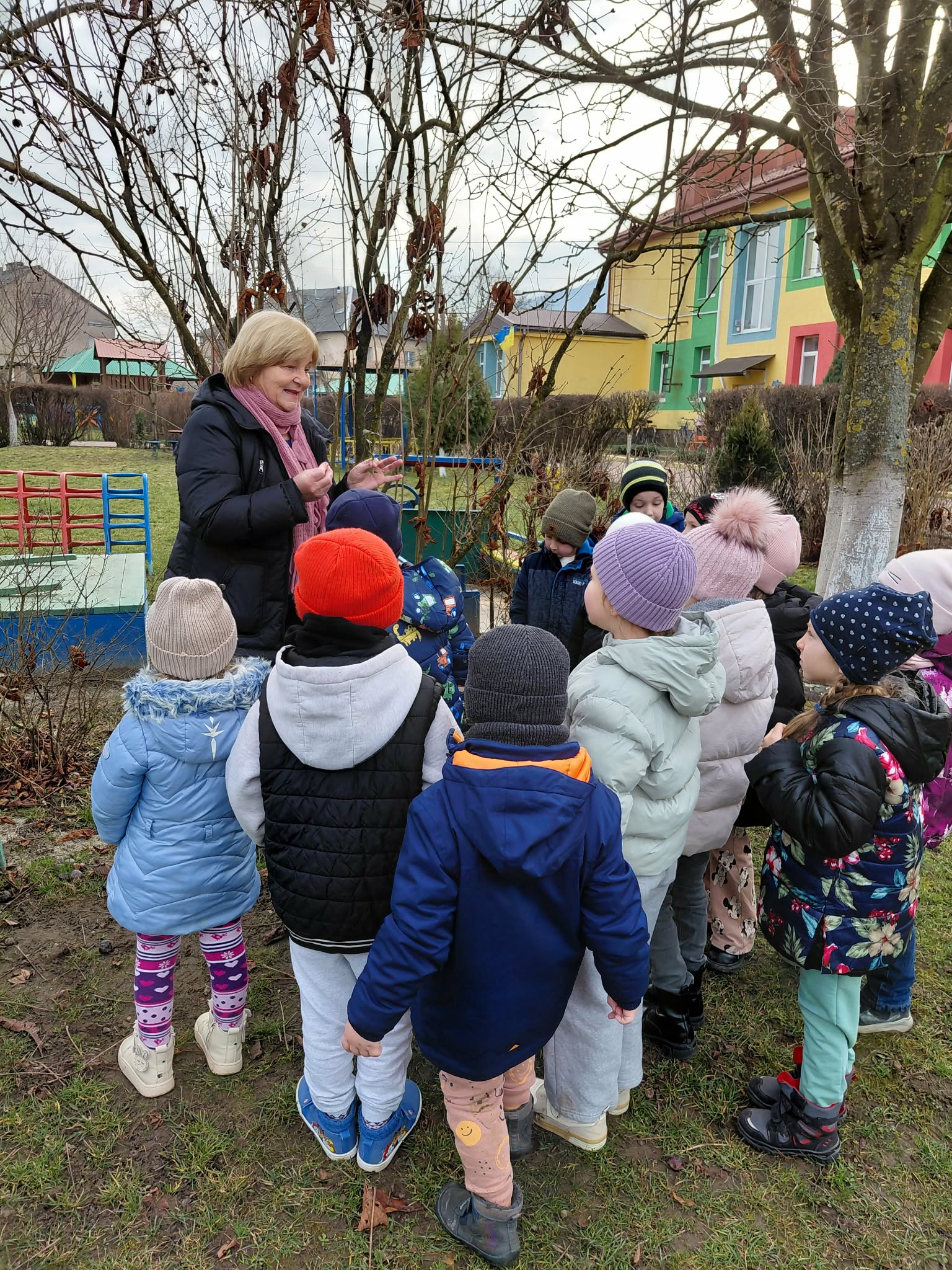 Фото без опису