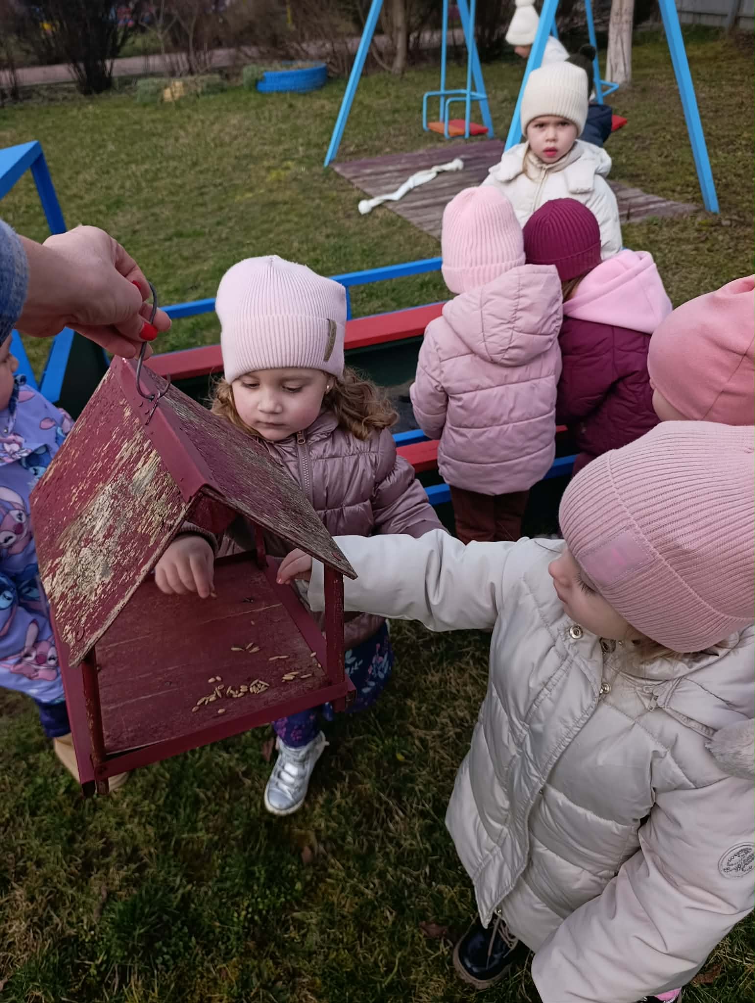 Фото без опису