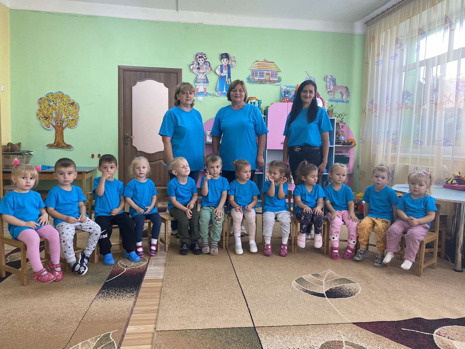 Фото без опису