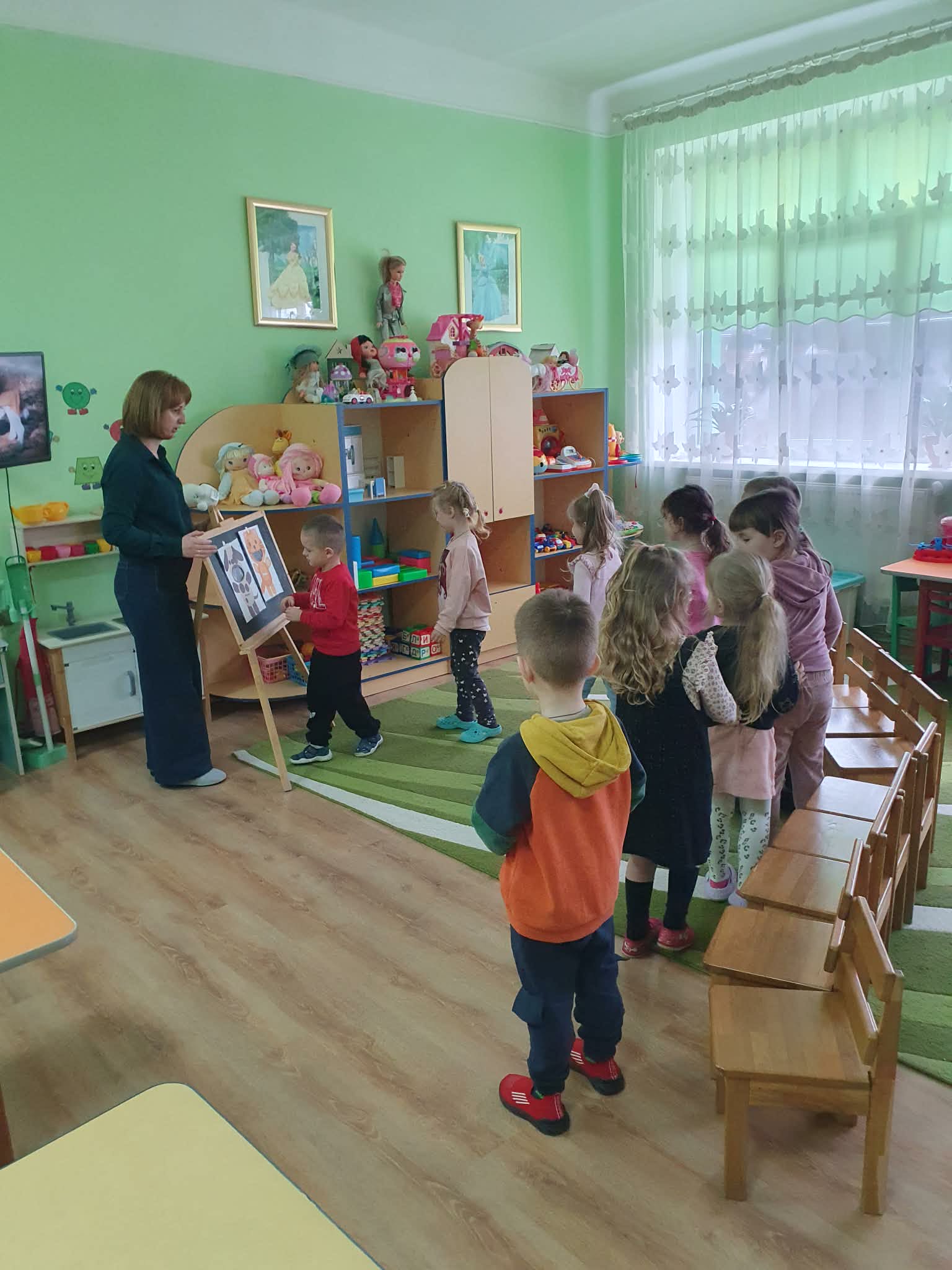 Фото без опису