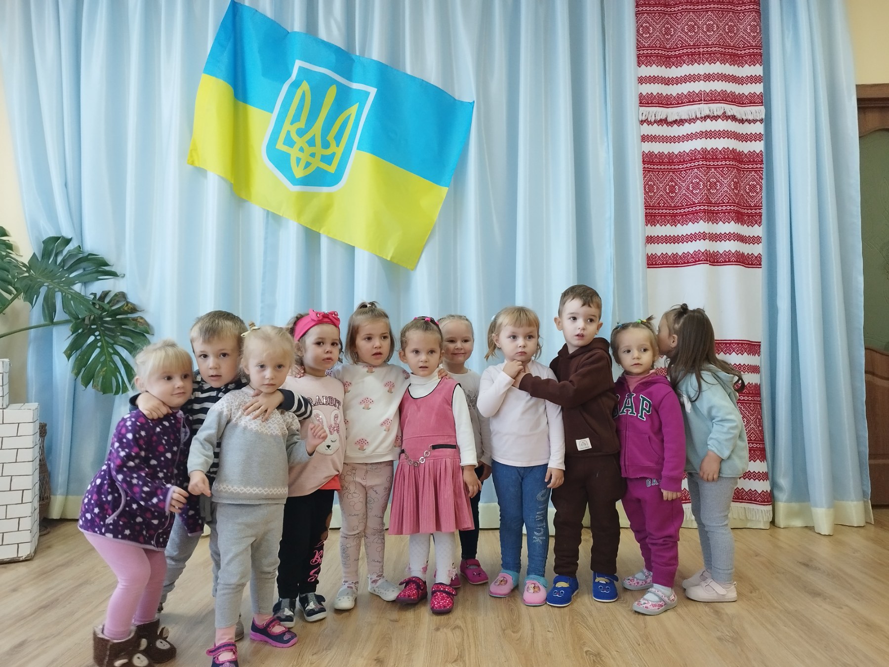 Фото без опису