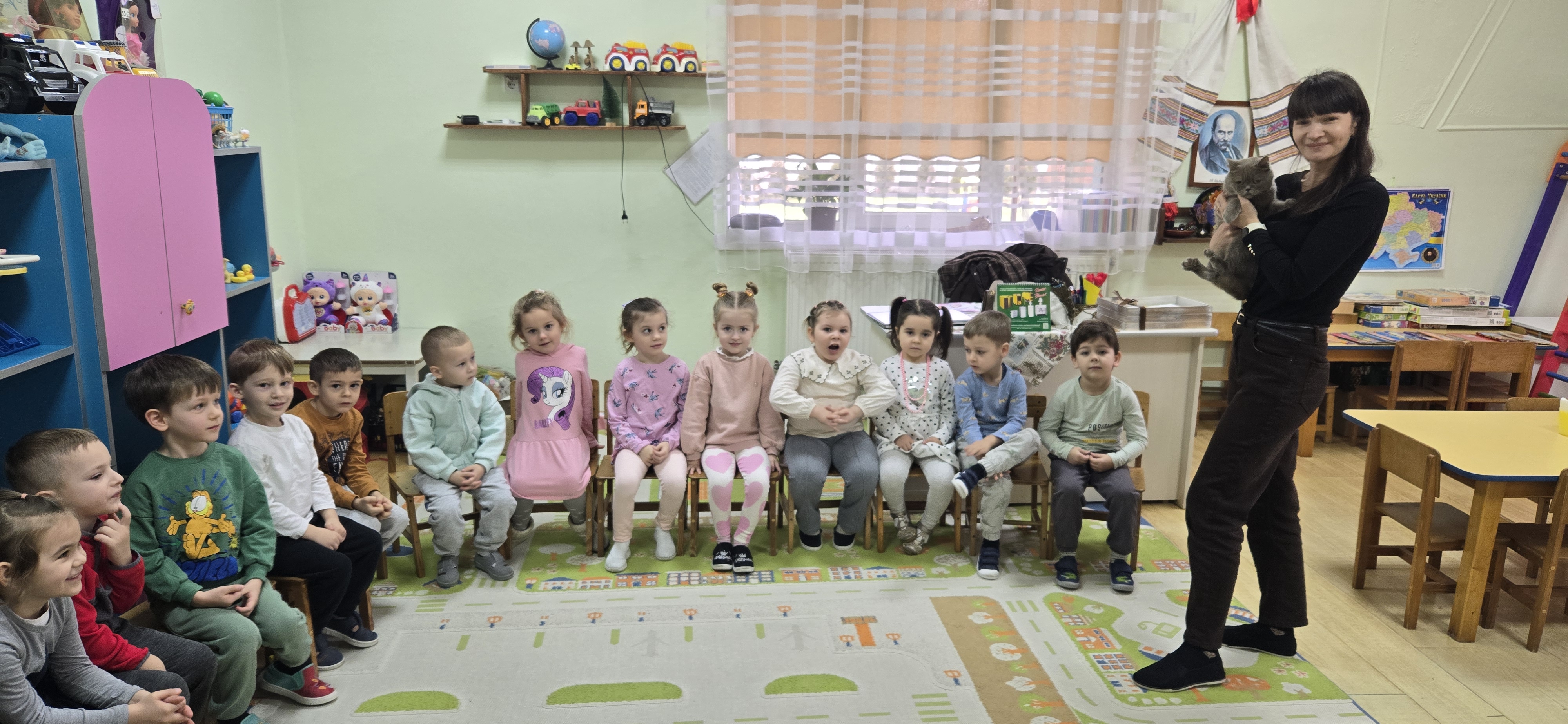 Фото без опису