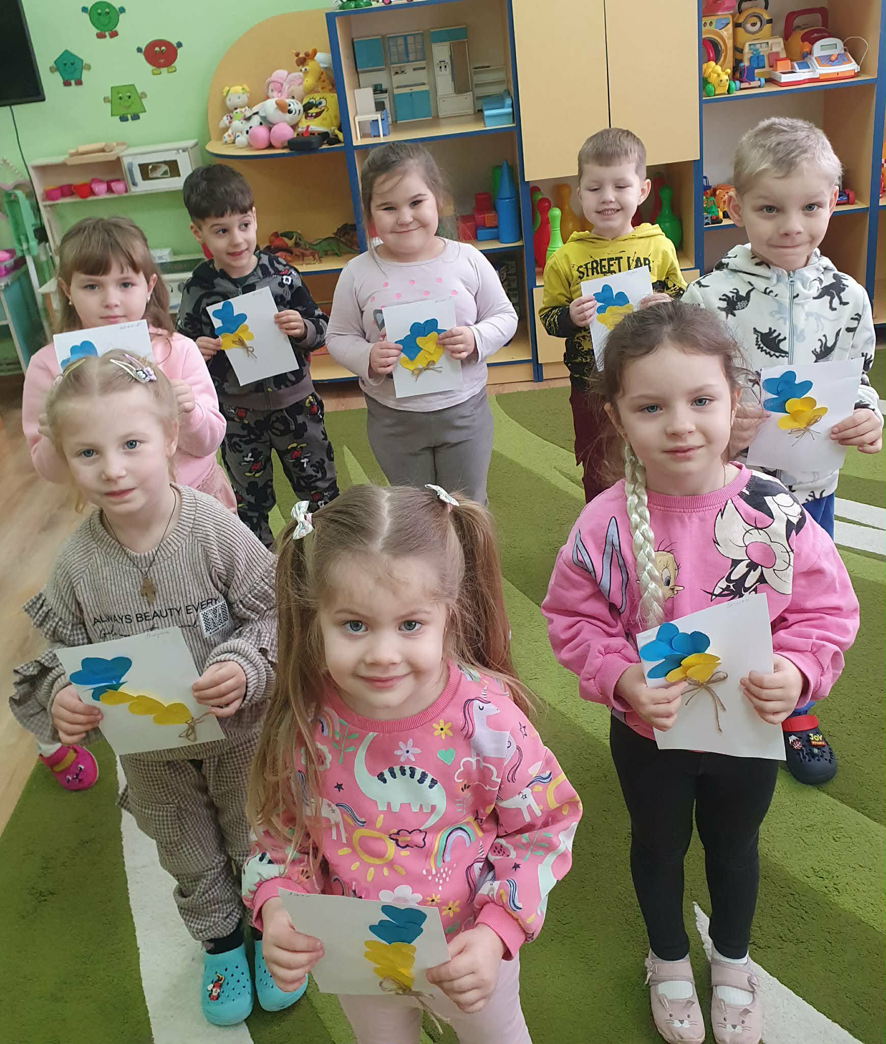 Фото без опису