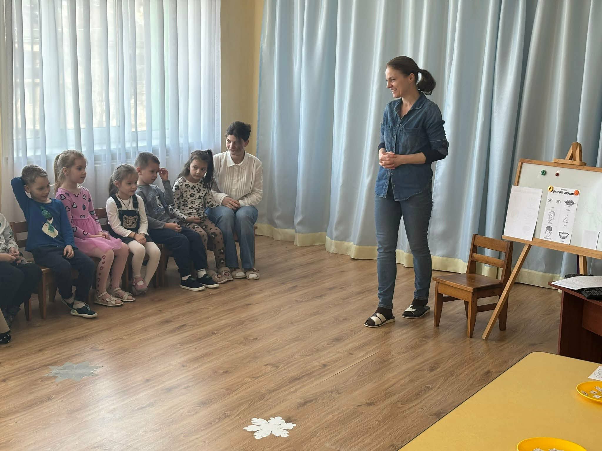 Фото без опису