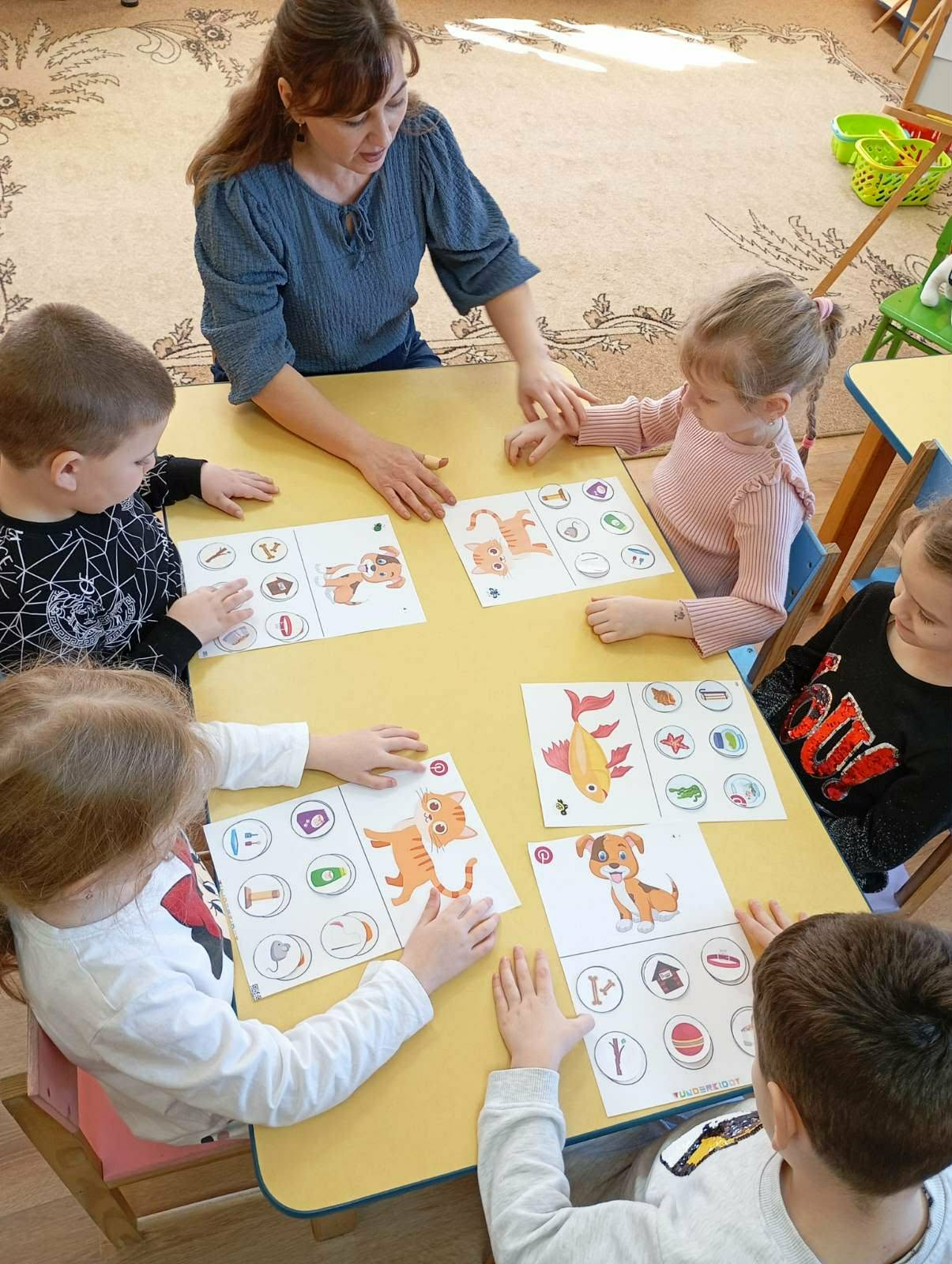 Фото без опису