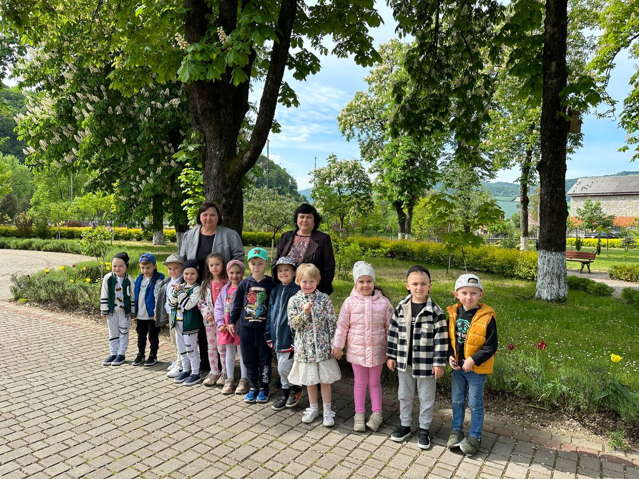 Фото без опису