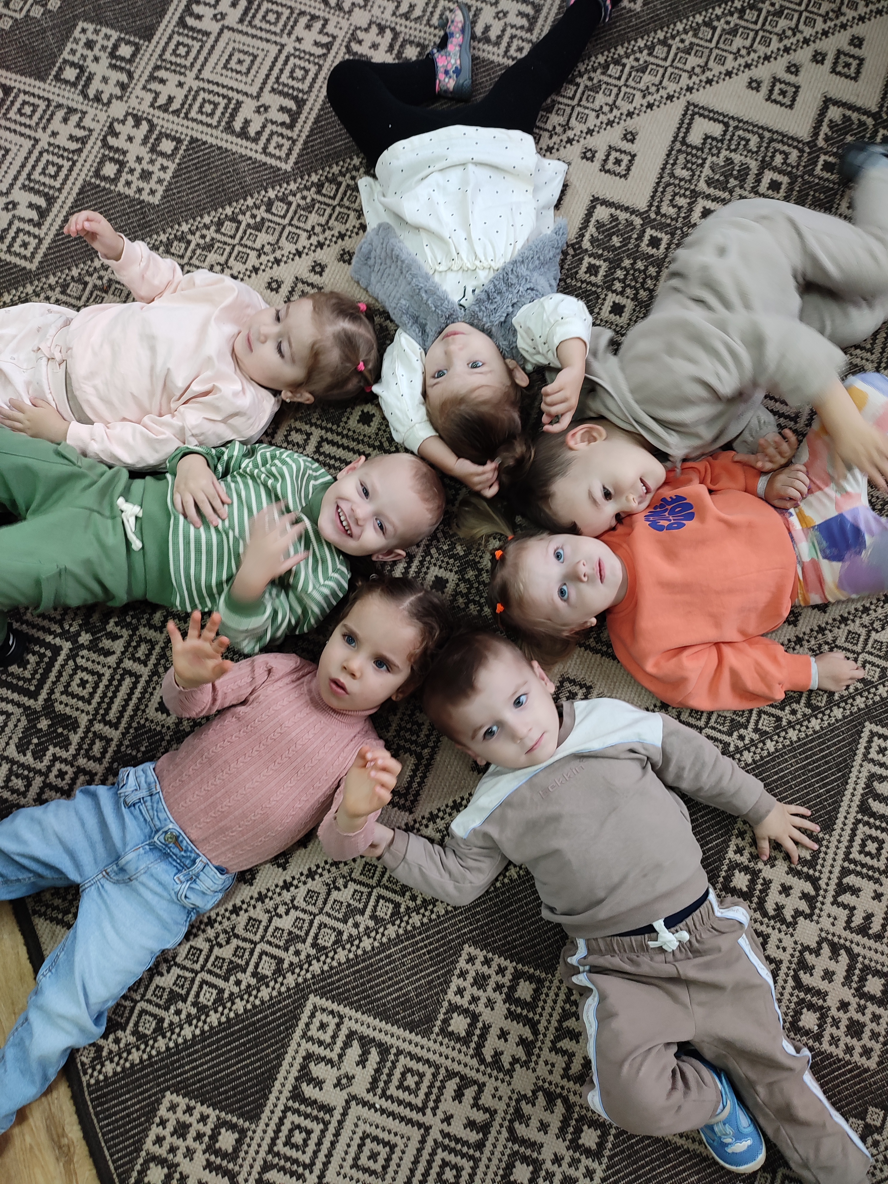 Фото без опису