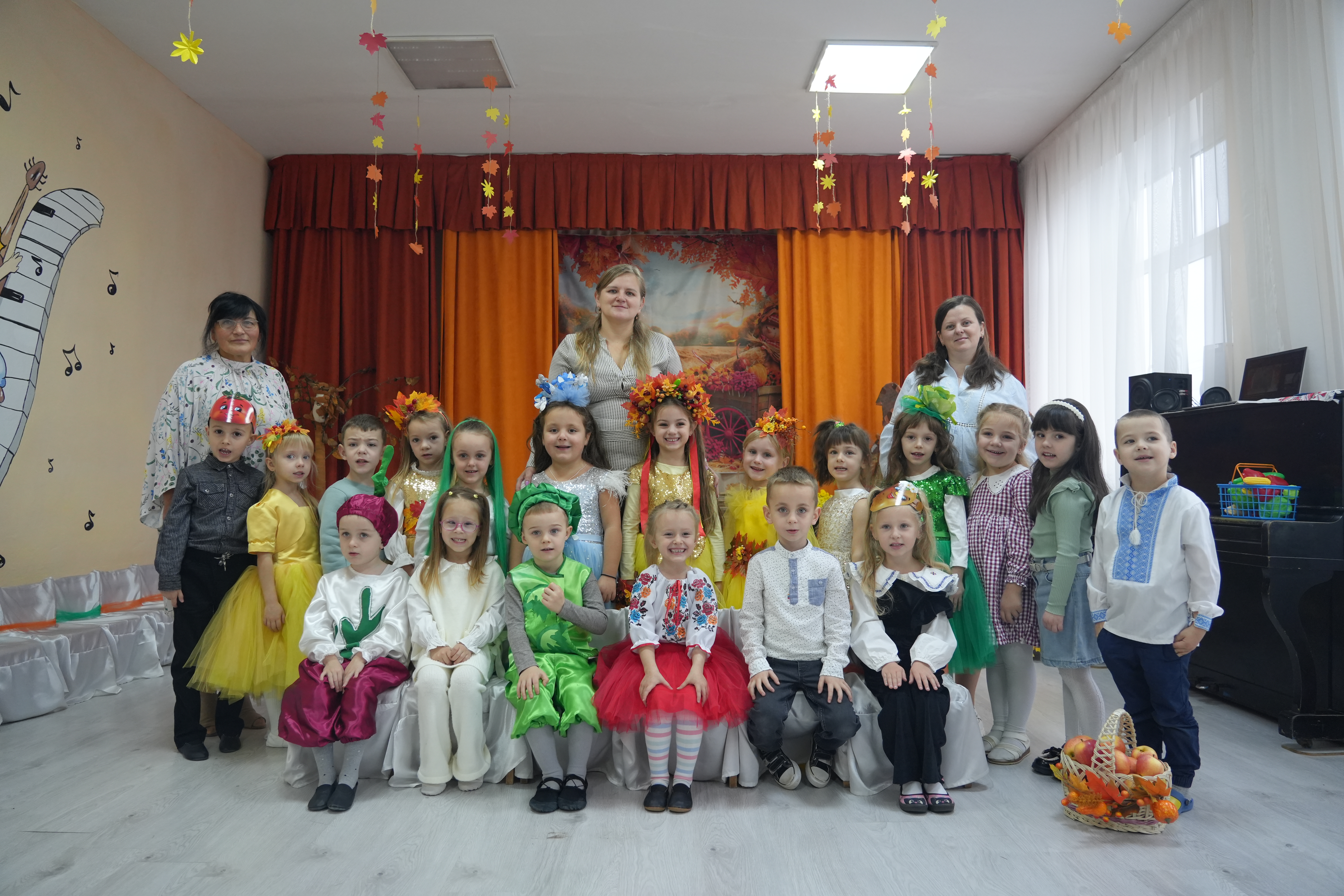 Фото без опису