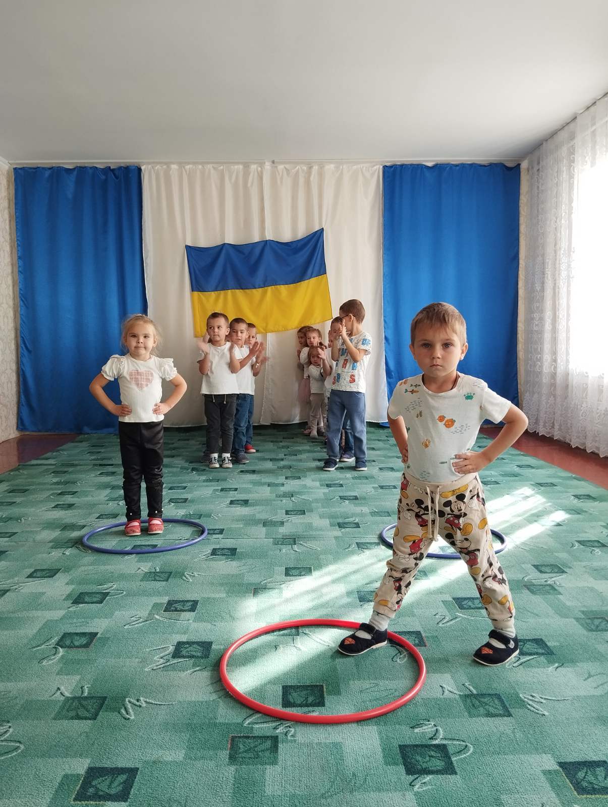 Фото без опису