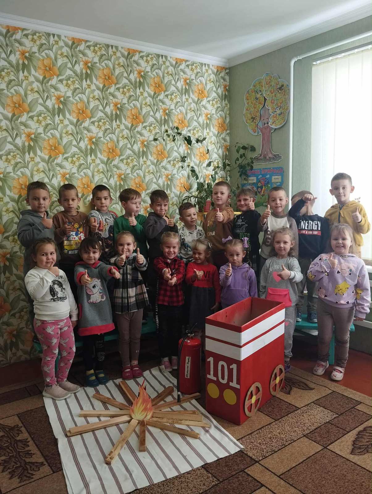 Фото без опису