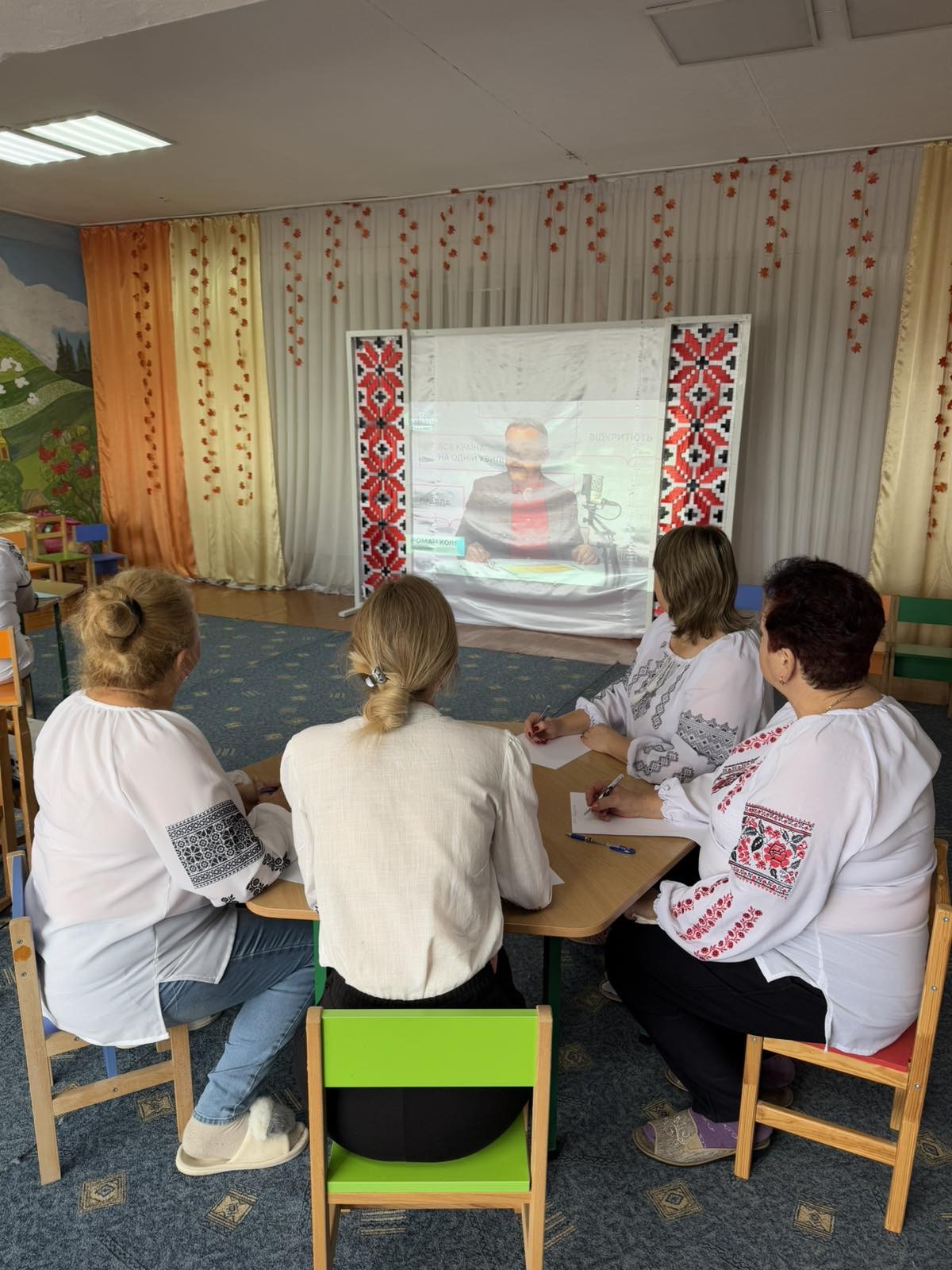 Фото без опису