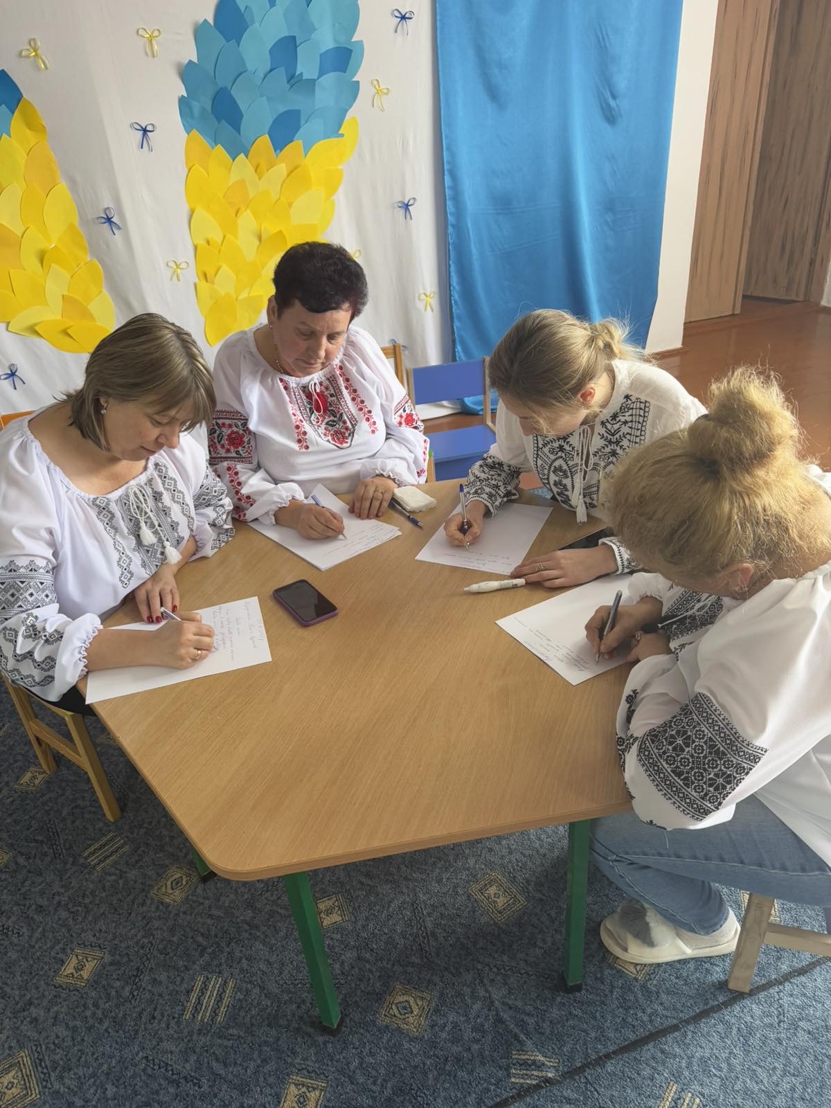 Фото без опису