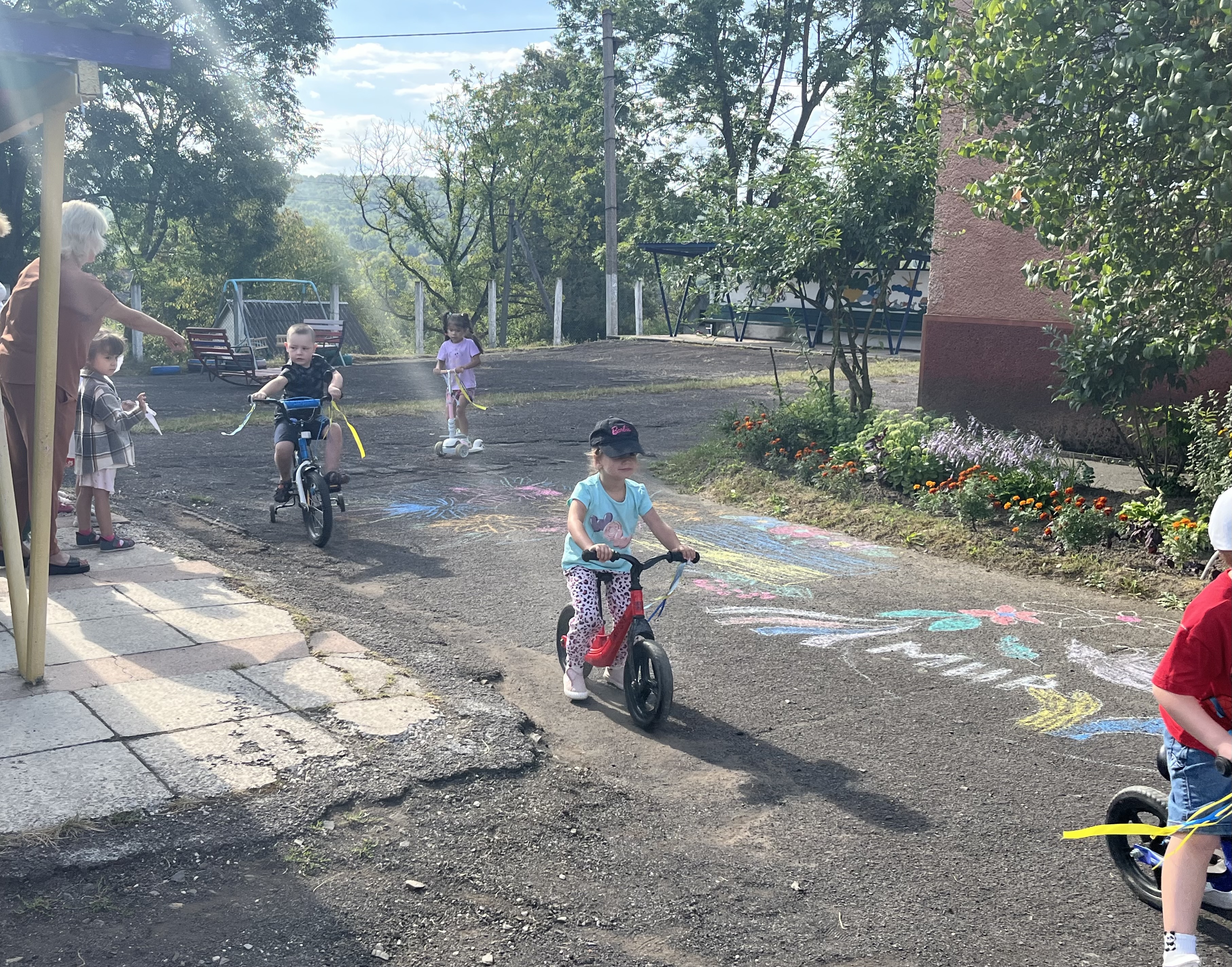 Фото без опису