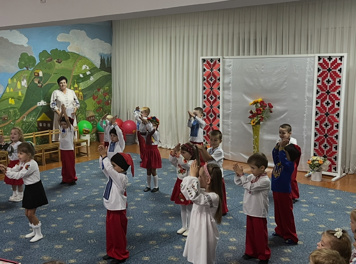 Фото без опису