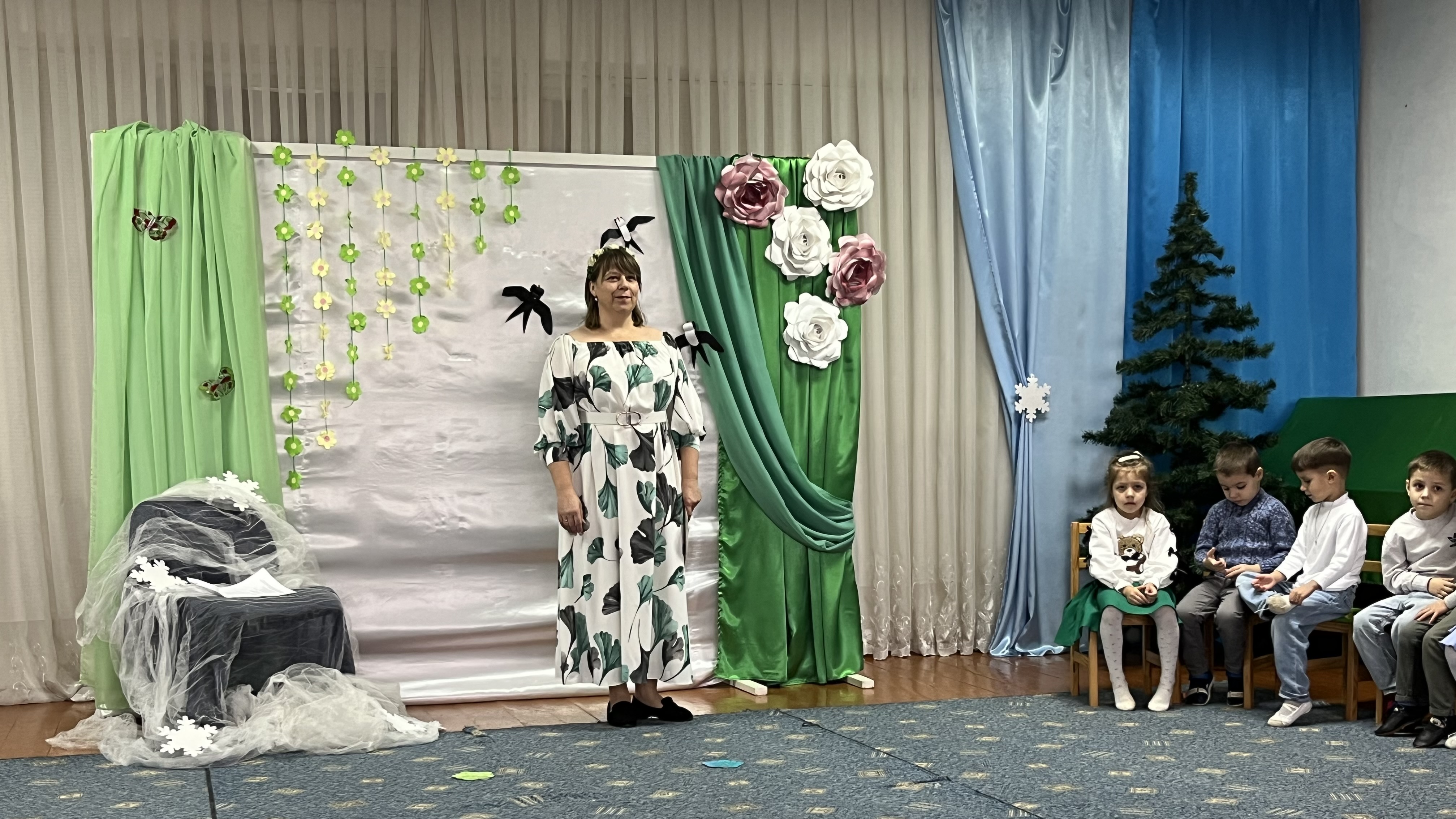 Фото без опису