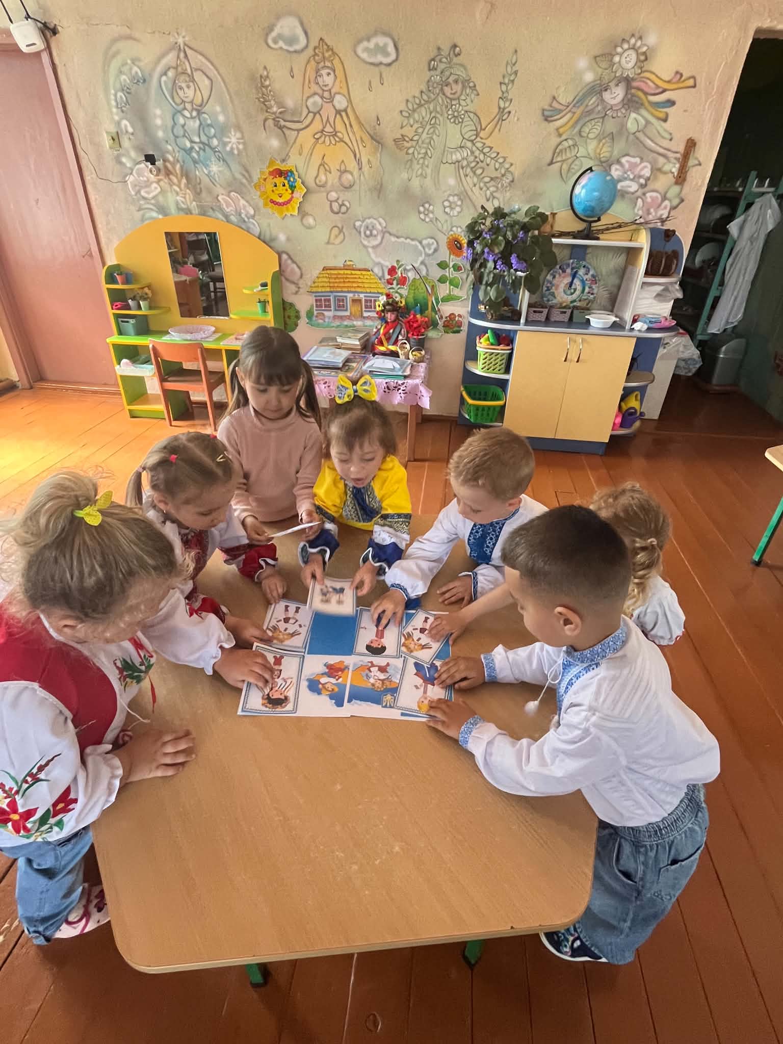Фото без опису
