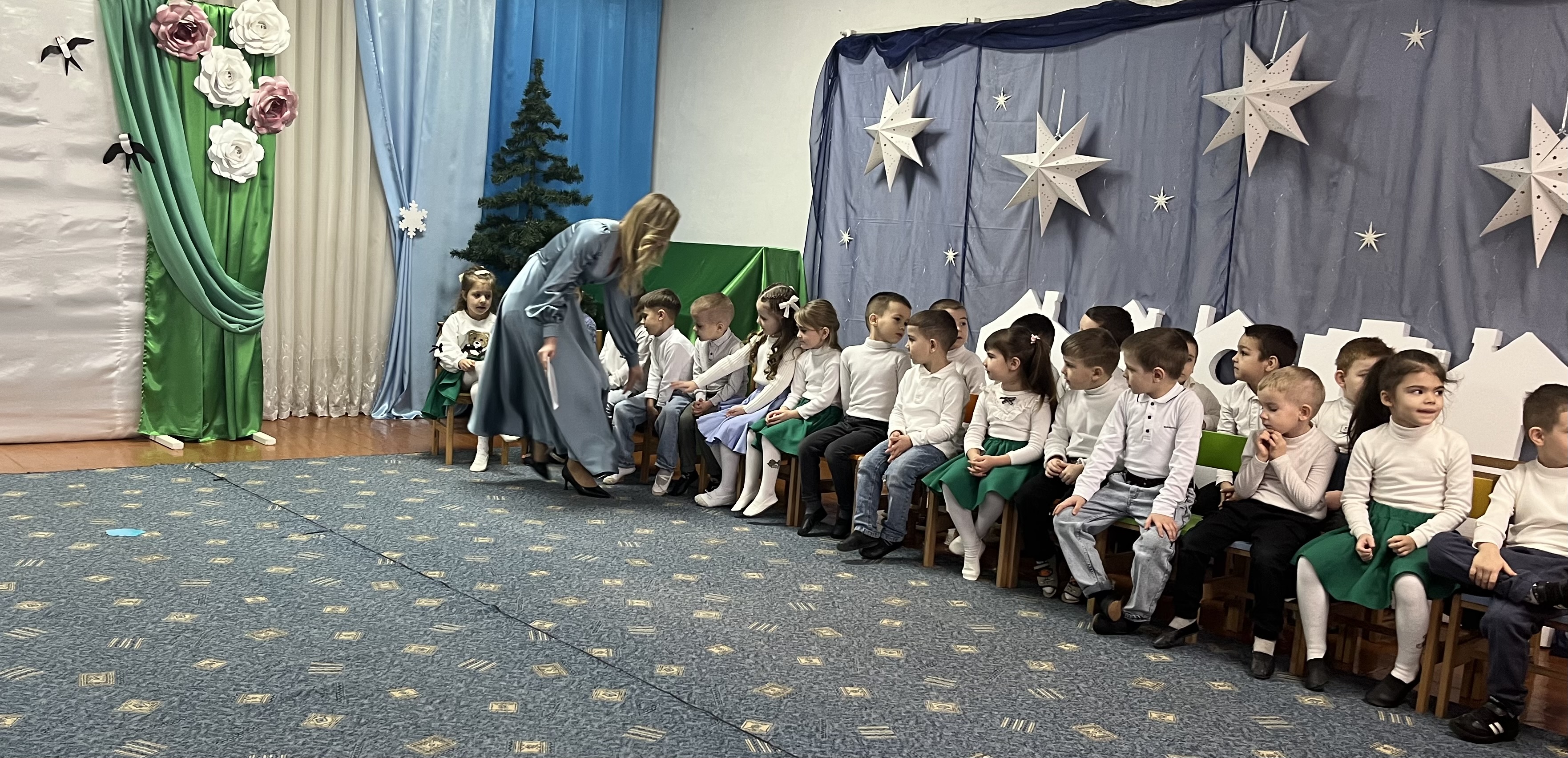 Фото без опису