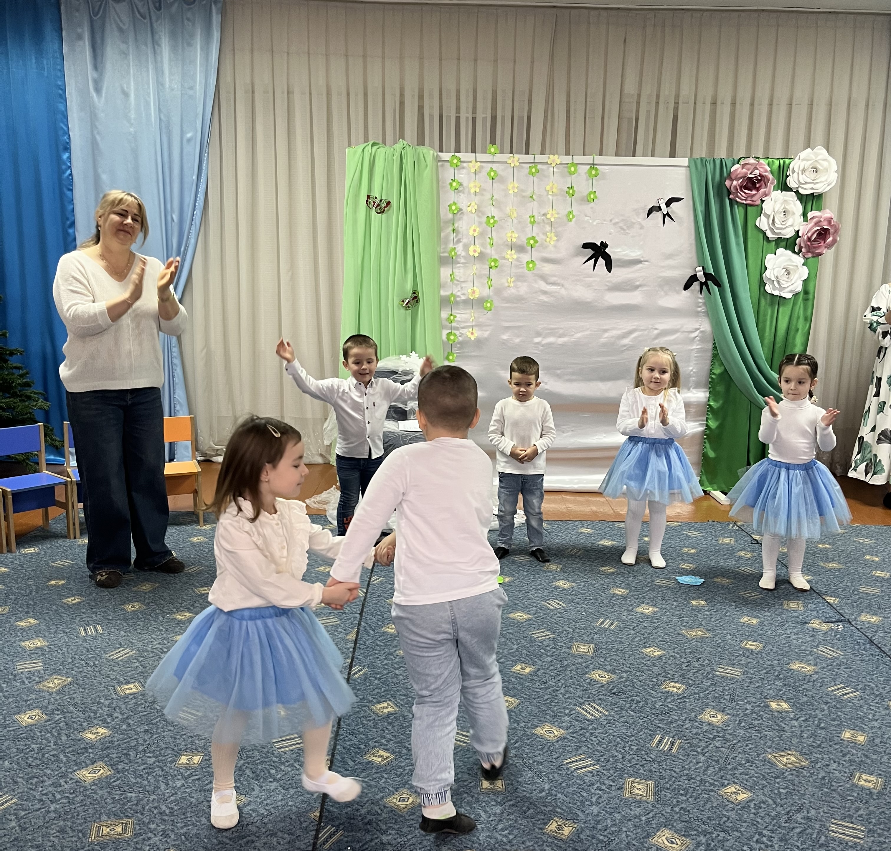 Фото без опису