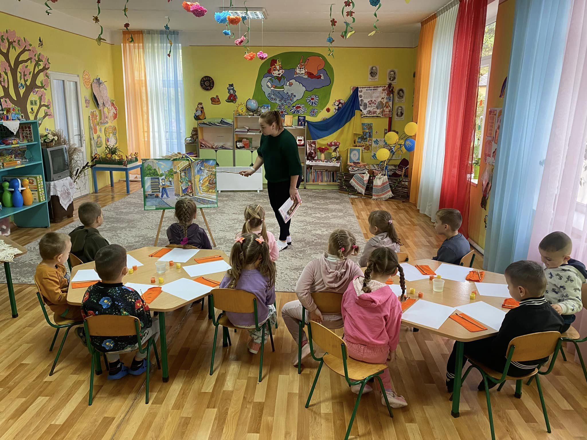 Фото без опису