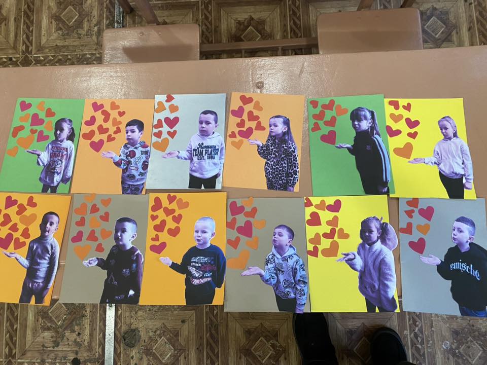 Фото без опису