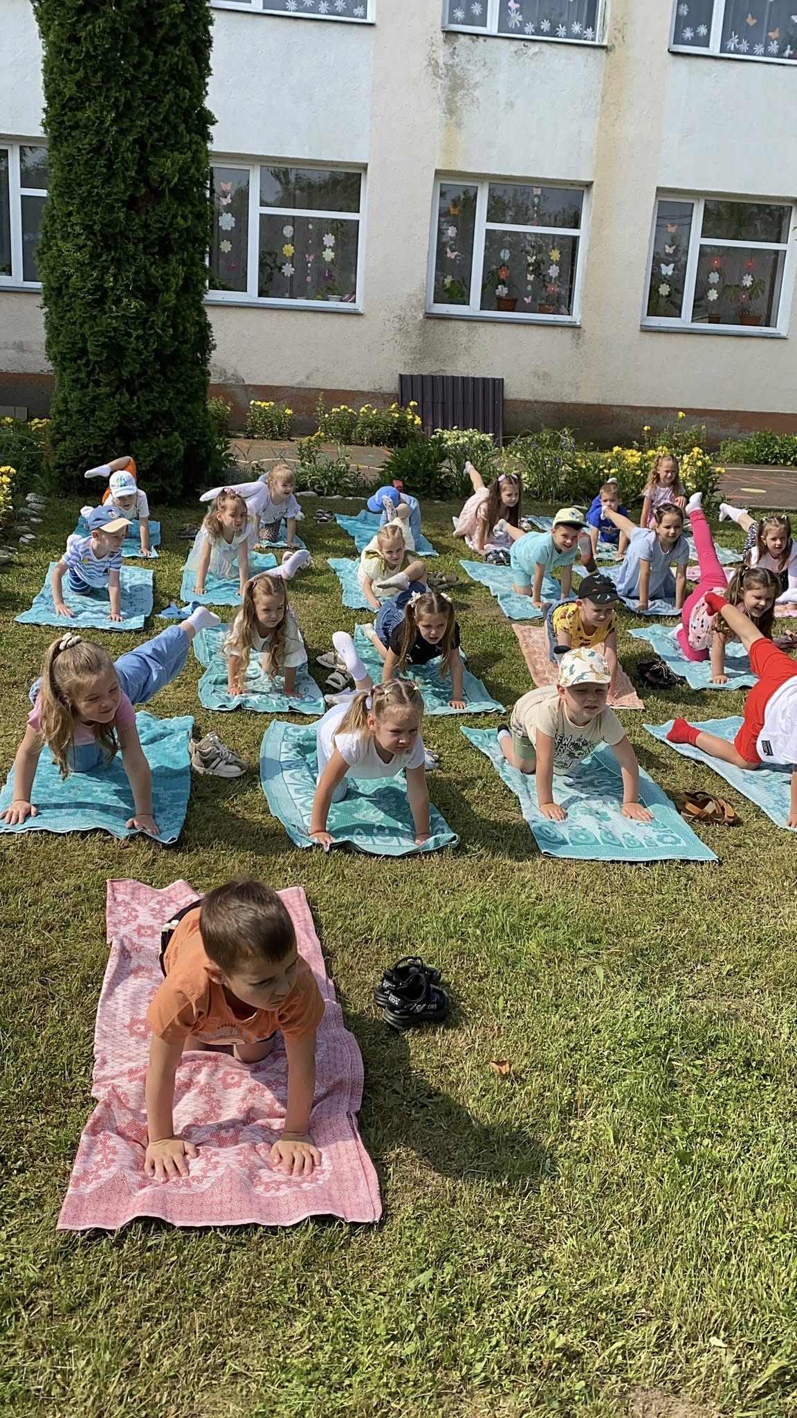 Фото без опису