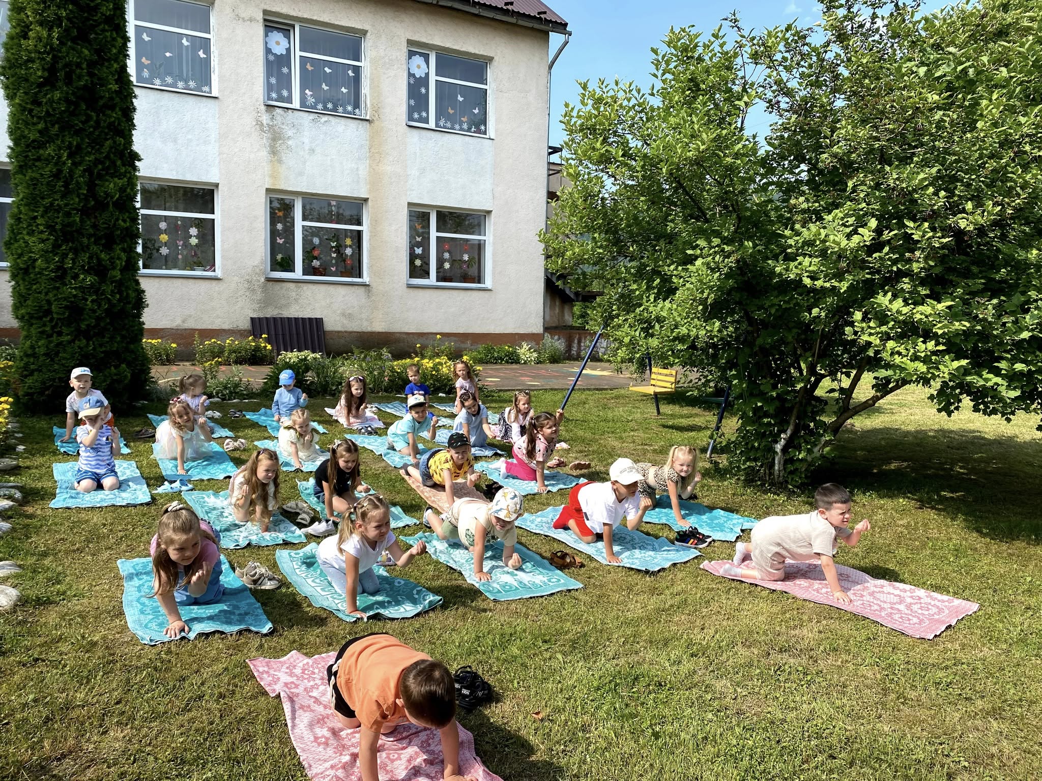 Фото без опису