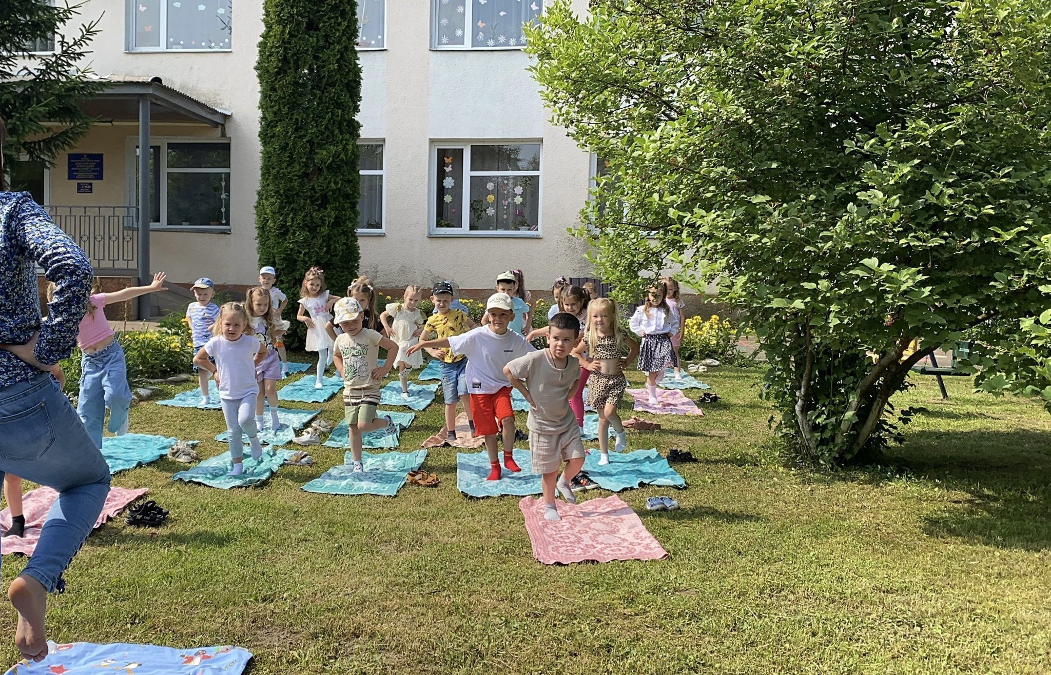 Фото без опису