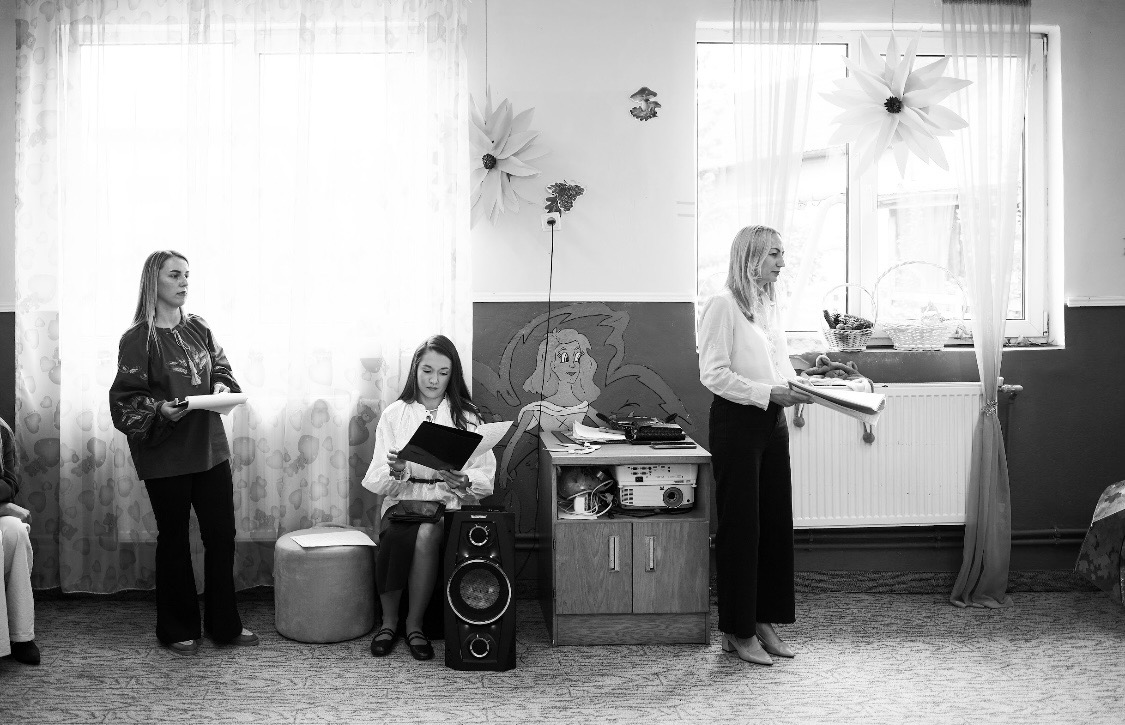 Фото без опису