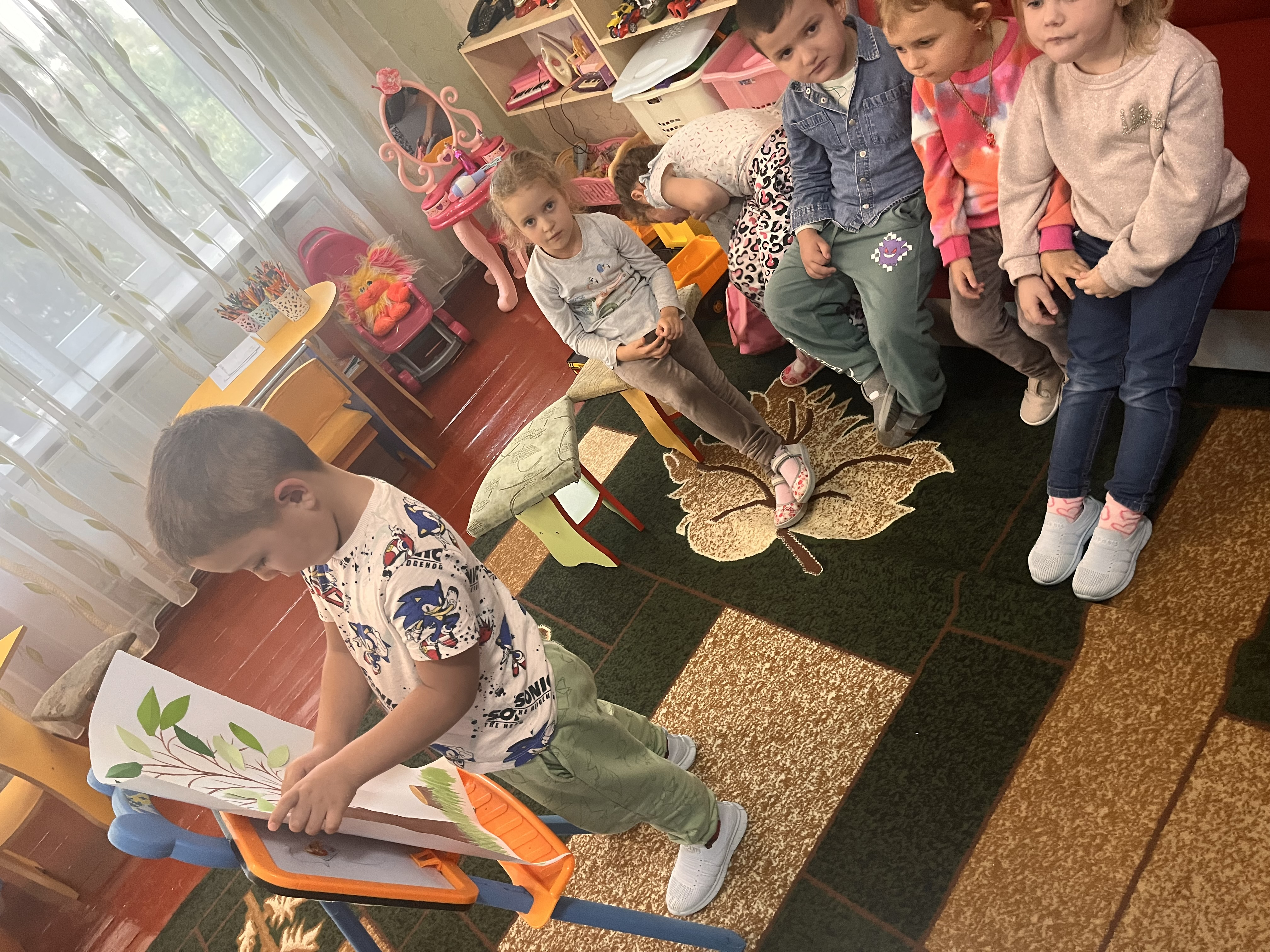 Фото без опису
