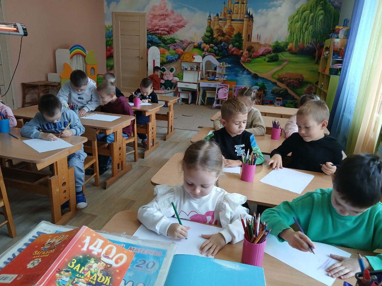 Фото без опису
