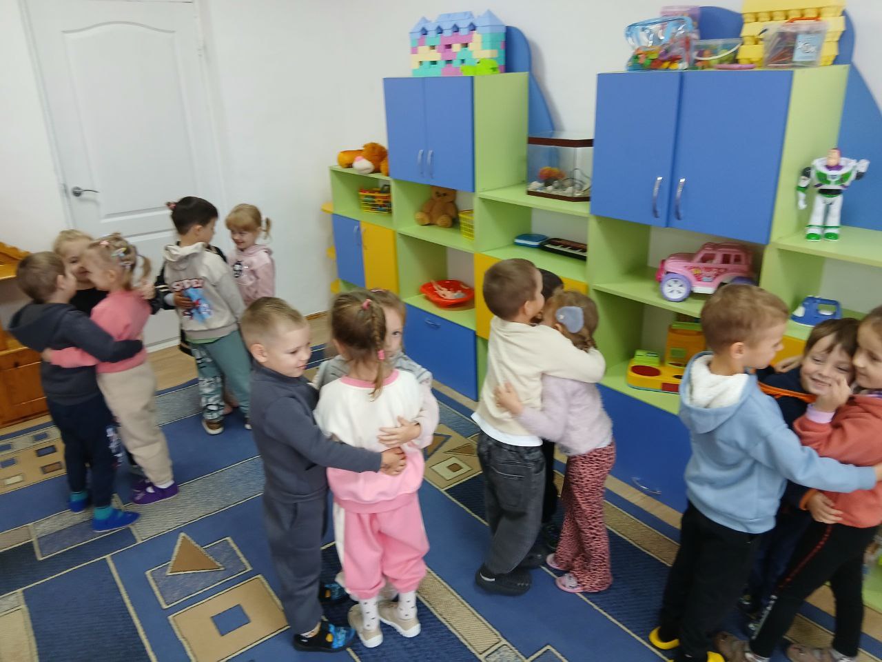 Фото без опису