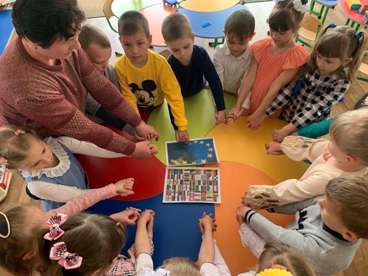 Фото без опису