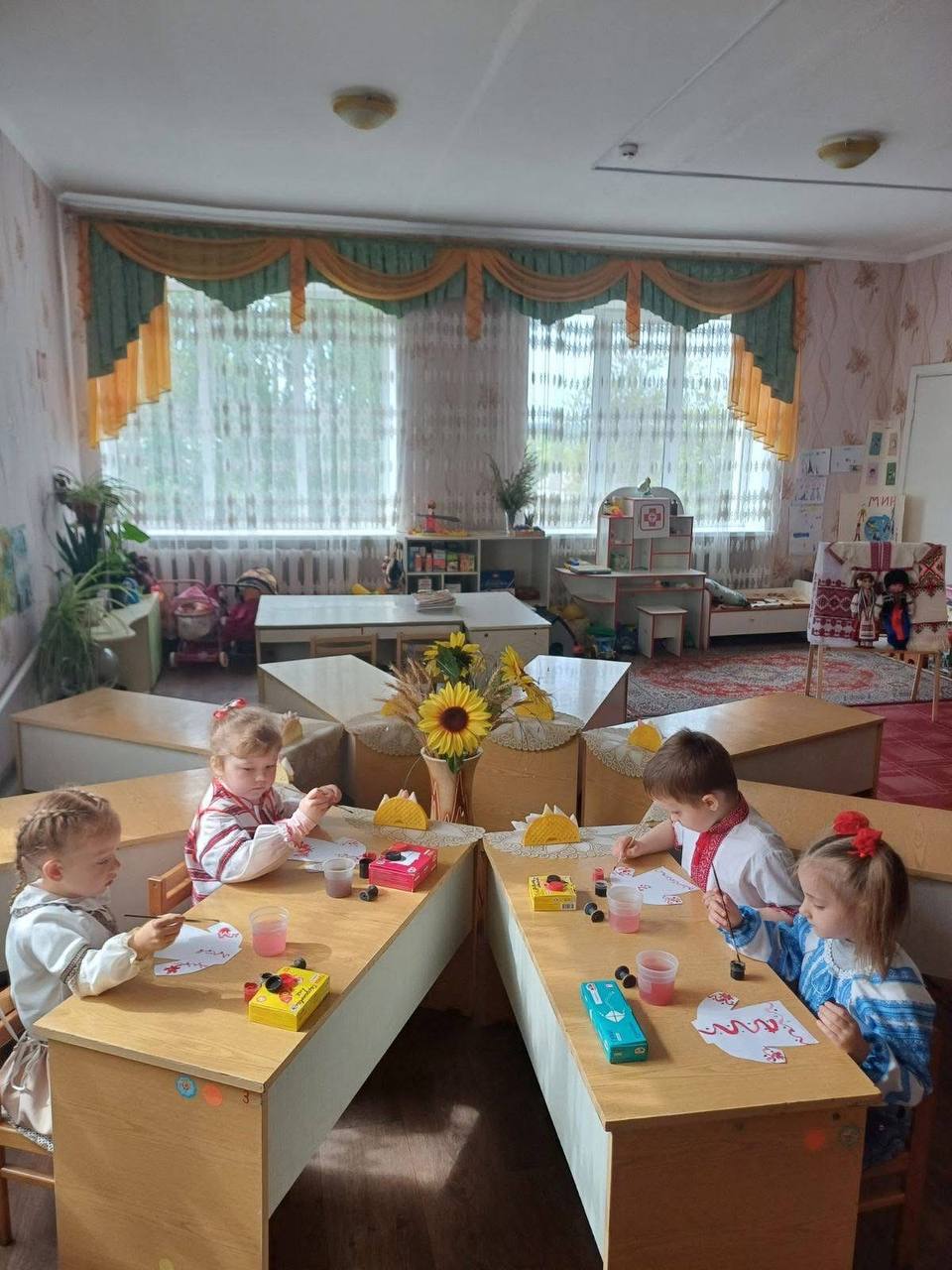 Фото без опису
