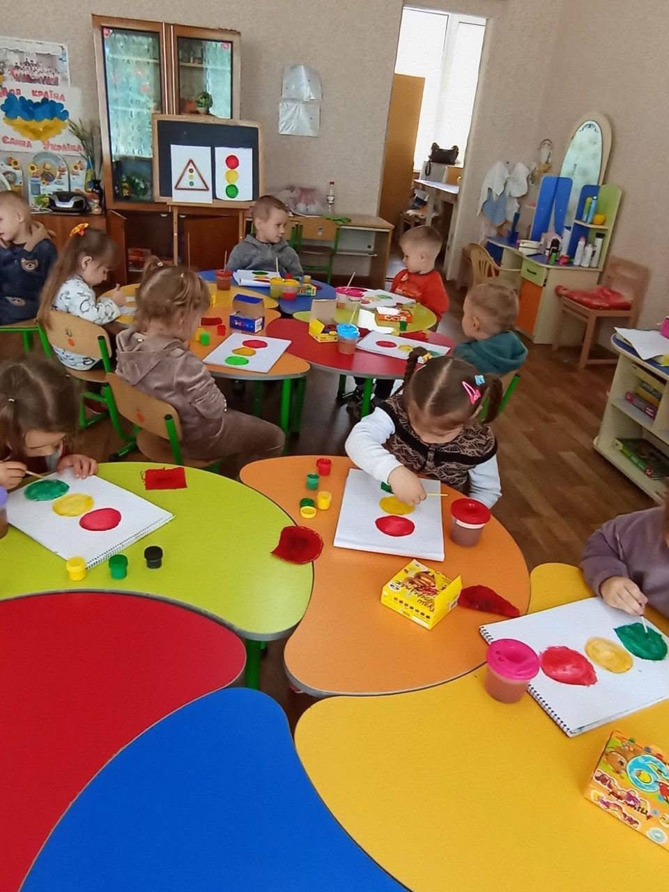 Фото без опису